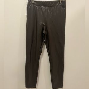 ARITZIA TEN BY BABATON SHOWCASE VEGAN LEATHER PANTS SIZE L BRAND NEW WITH TAGS